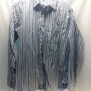 Men's Gap long sleeve shirt striped